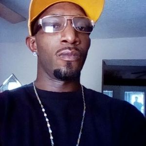 Meet your Posher, Corey